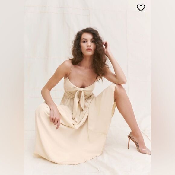 Reformation Carrara dress in almond NWT - Picture 4 of 9